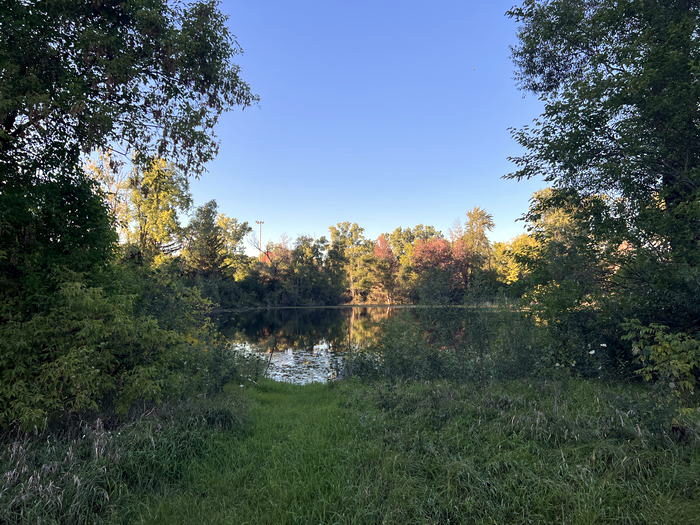 Hawaiian Gardens Resort Motel - Aug 30 2023 (newer photo)